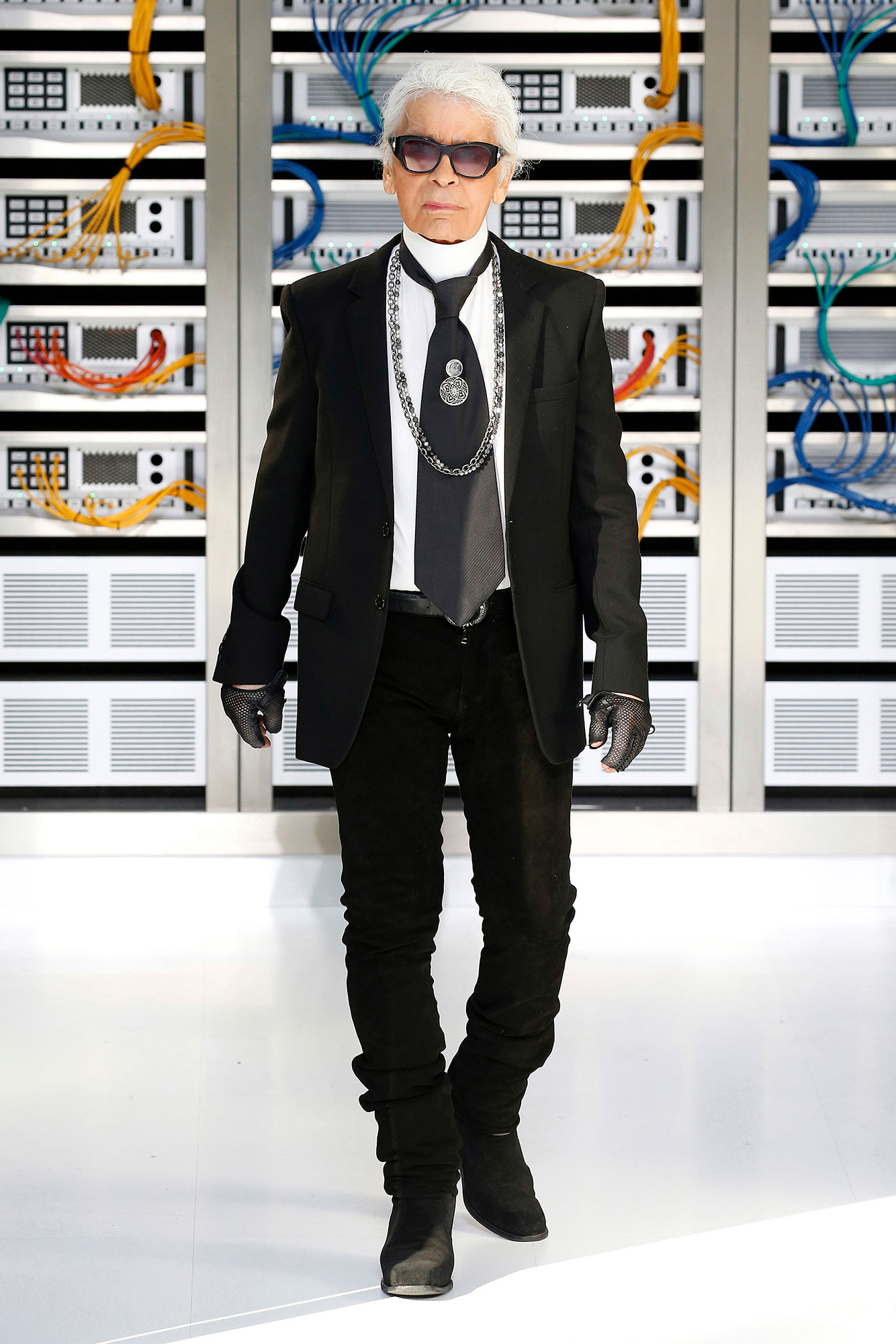 What's 'Karl Lagerfeld: A Line of Beauty' and why is it the 2023