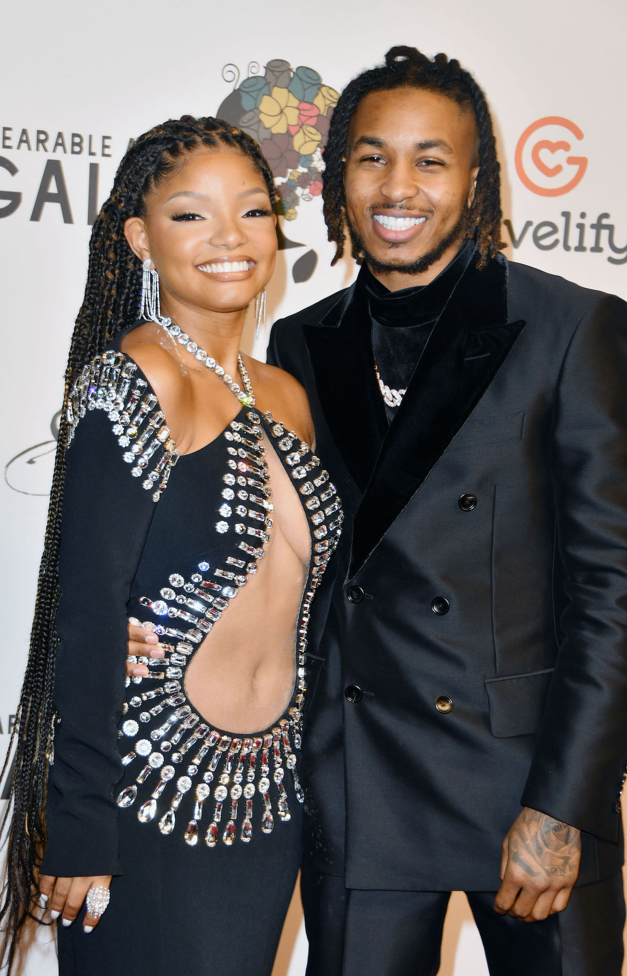 Cronograma de relacionamento de Halle Bailey e DDG