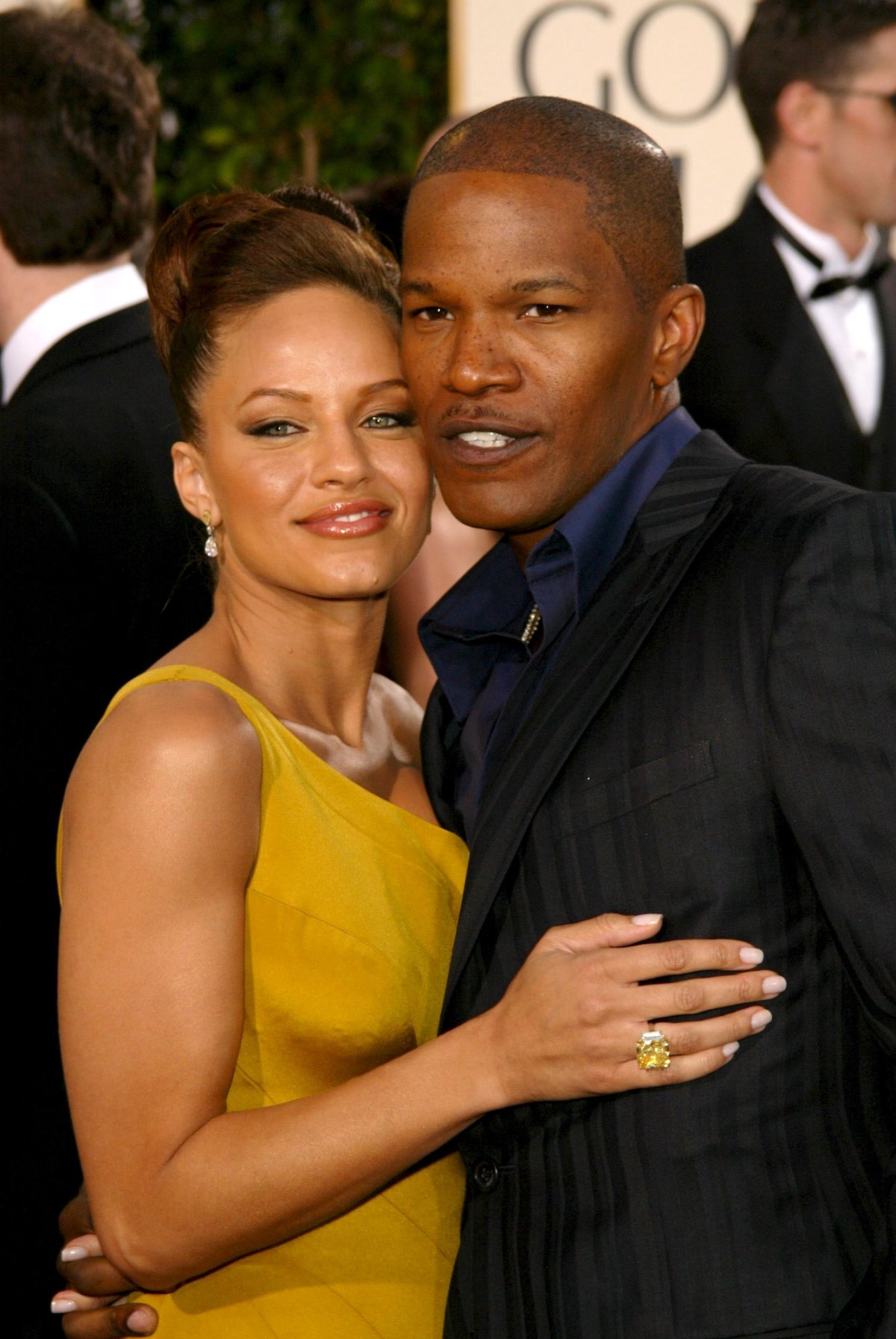 Jamie Foxx’s Dating History Katie Holmes and More