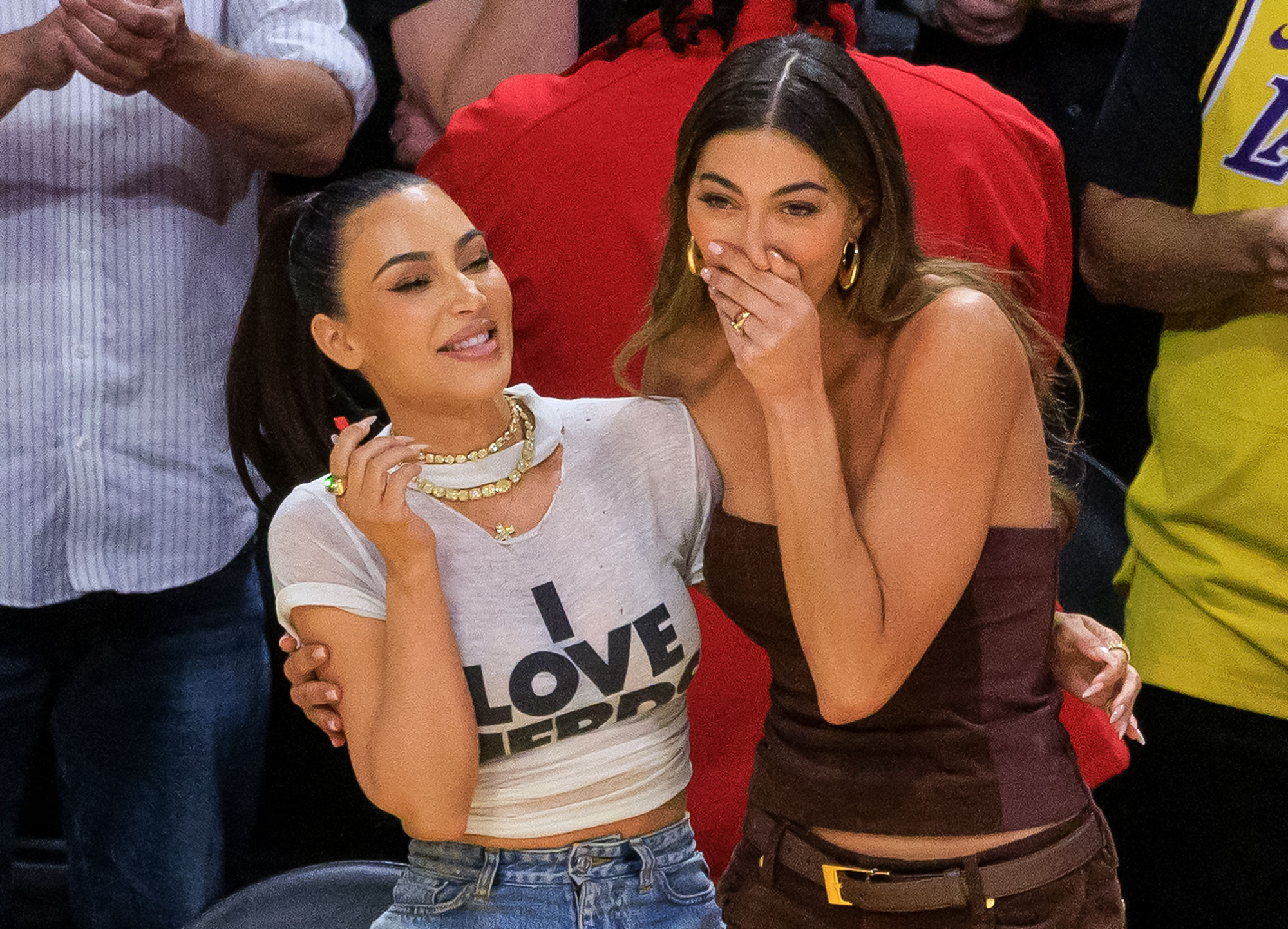 Social Media Brutally Mocks Kim Kardashian's 'Diaper BBL' at Lakers Game