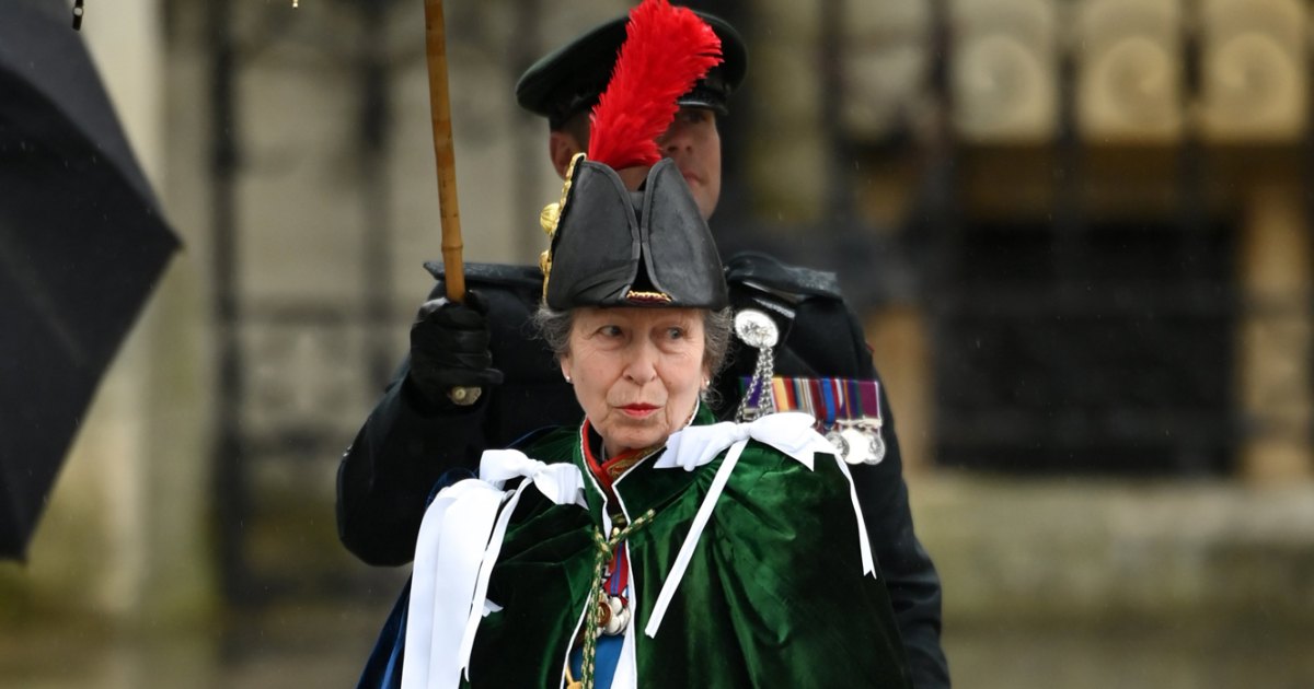 The Meaning Behind King Charles III's Coronation Outfit: Robe, Supertunica,  Imperial Mantle