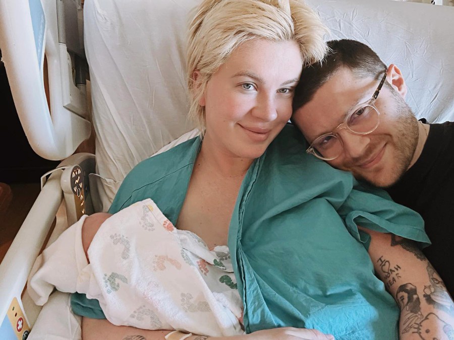 Ireland Baldwin Gives Birth to 1st Child With Boyfriend RAC: Photo