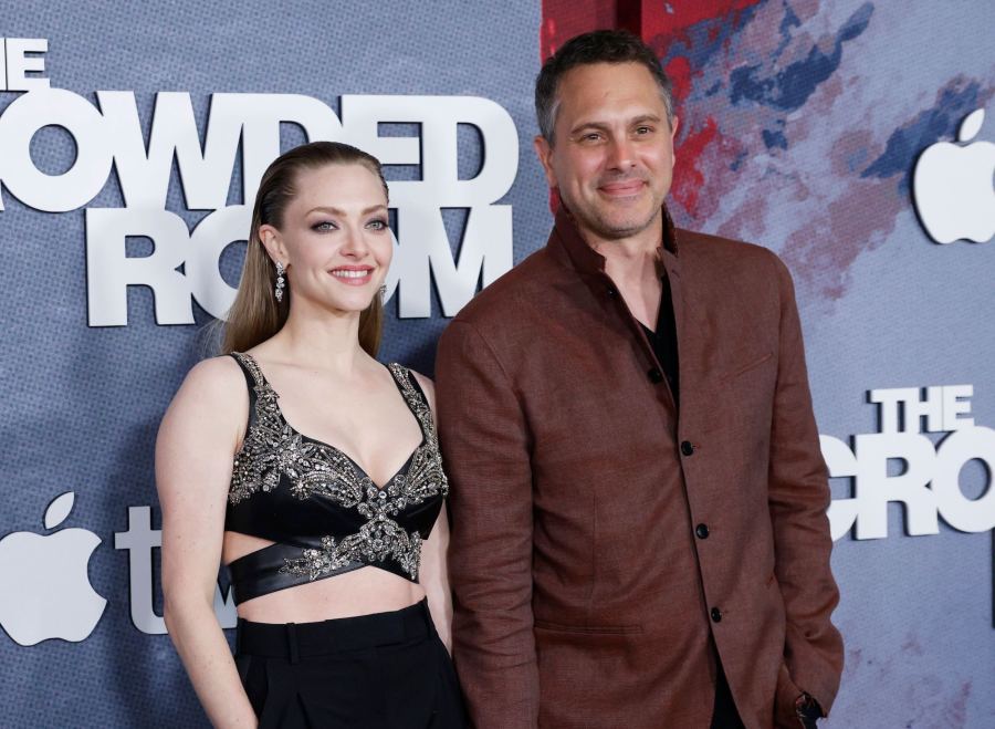 Amanda Seyfried and Thomas Sadoski- A Timeline of Their Relationship