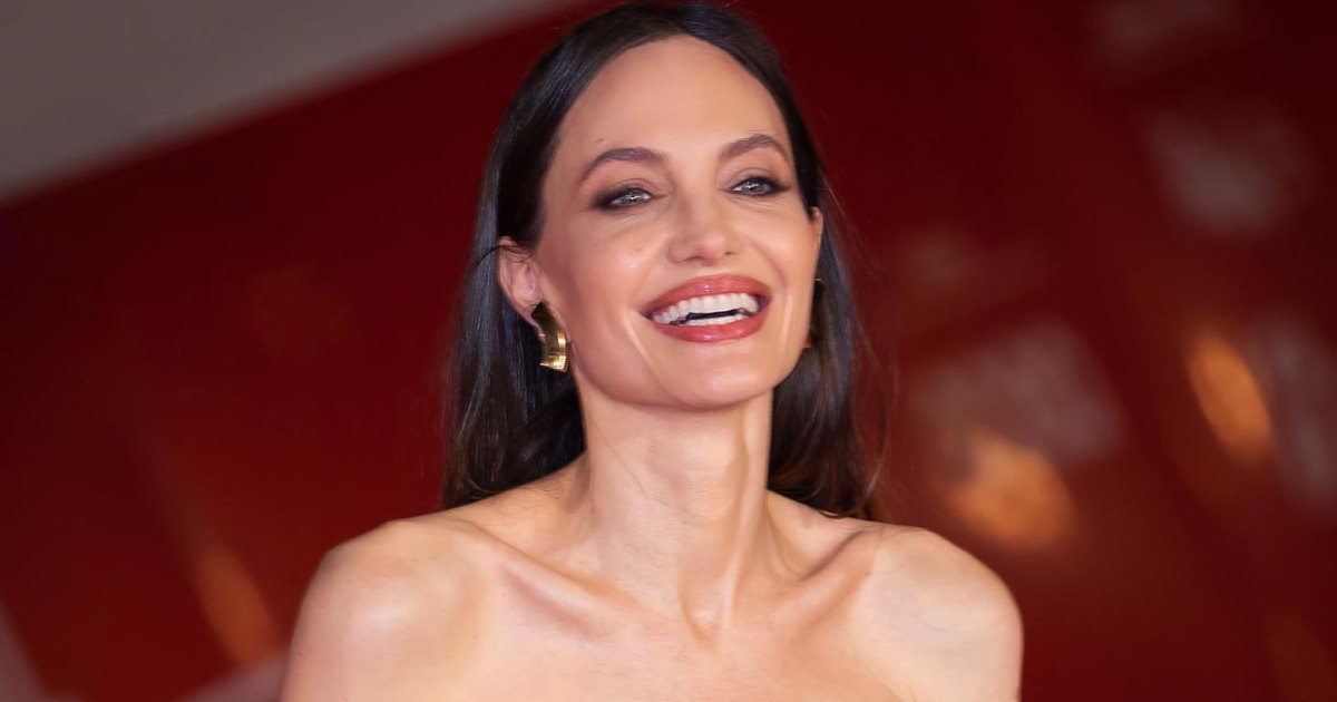 Angelina Jolie set to 'launch clothing and jewellery brand Atelier Jolie