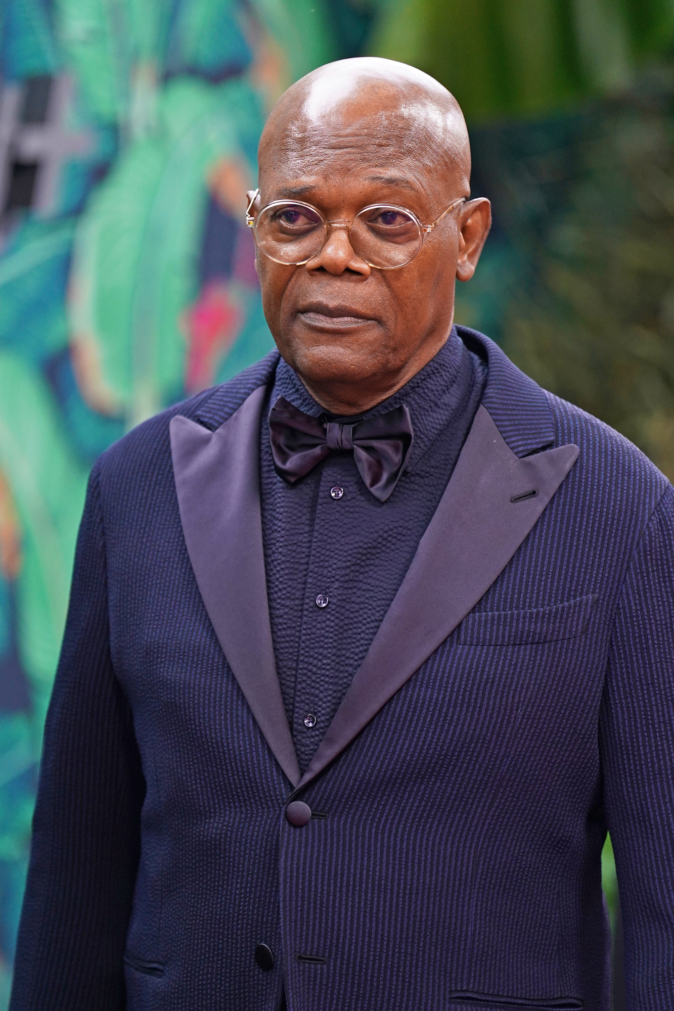 Instant Meme Samuel L Jackson Looks Annoyed After Losing At 2023 Tonys Primenewsprint