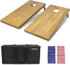 cornhole set