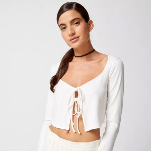 weekend-deals-urban-outfitters-tie-top