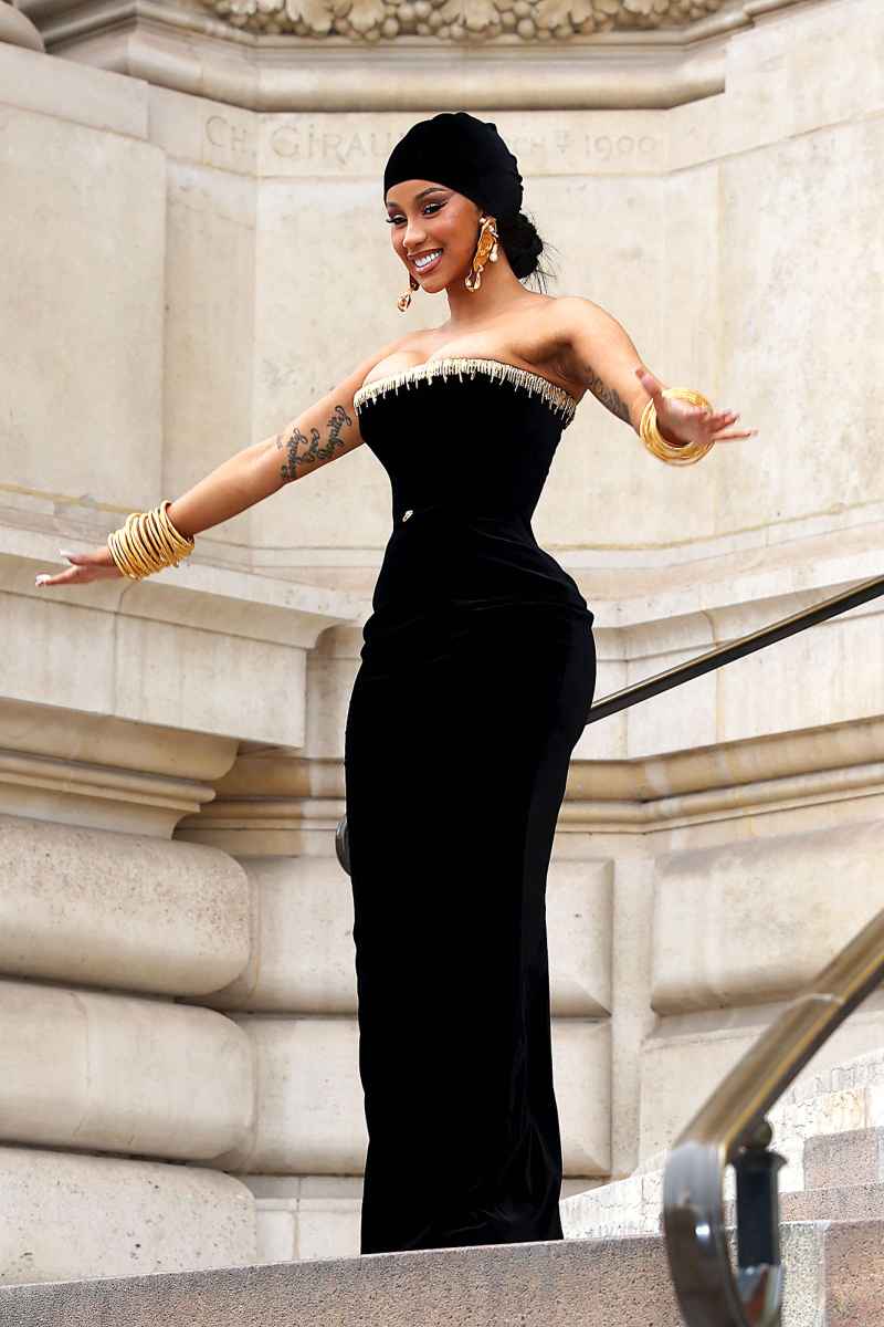 Cardi B Hot Pics