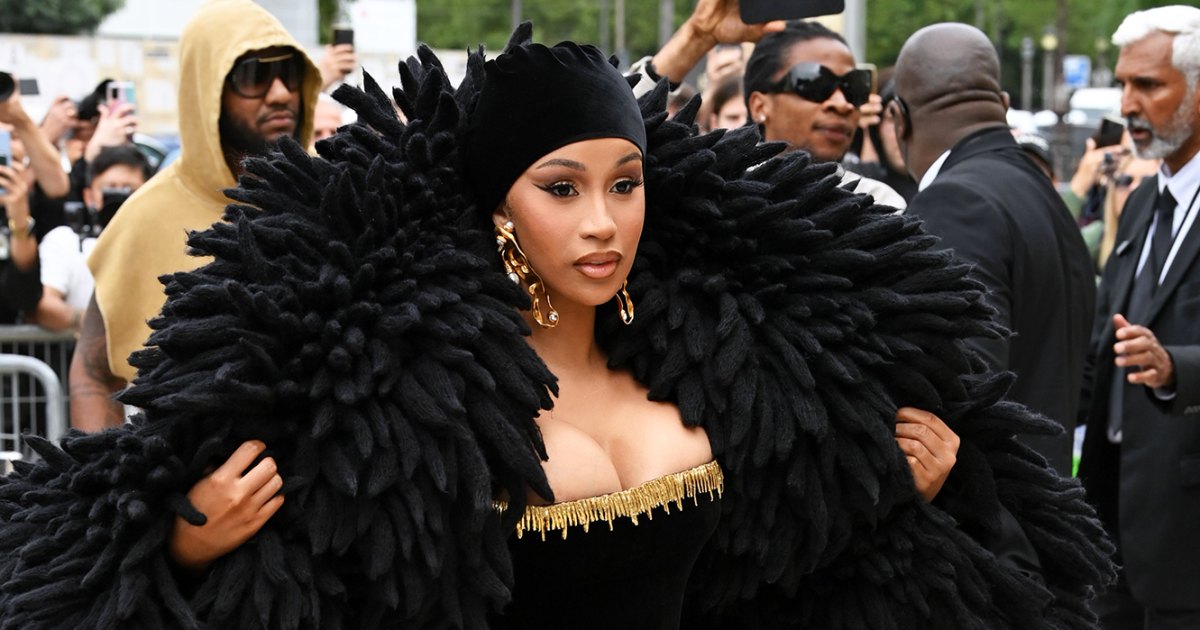 Cardi B's Over-the-Top Haute Couture Fashion Week Outfits: Photos Middle  East