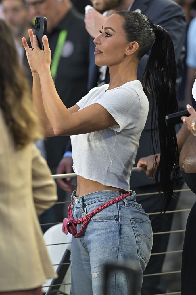 Kim Kardashain Revives ‘80s Belt Bag at Inter Miami Game With Victoria Beckham