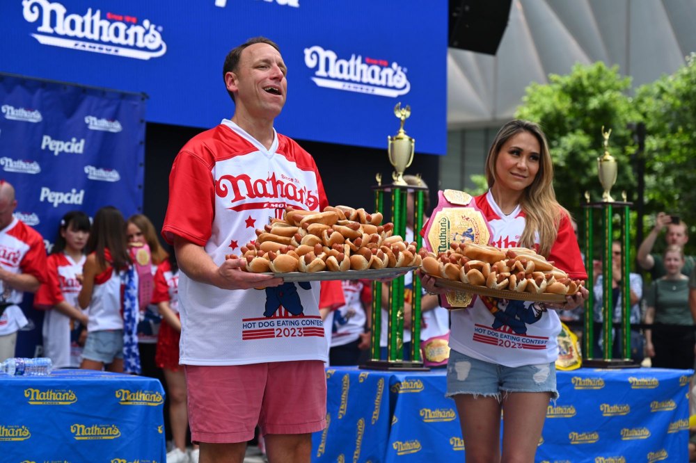 Who Is Joey Chestnut? 5 Things to Know About the Hot Dog Champ Us Weekly