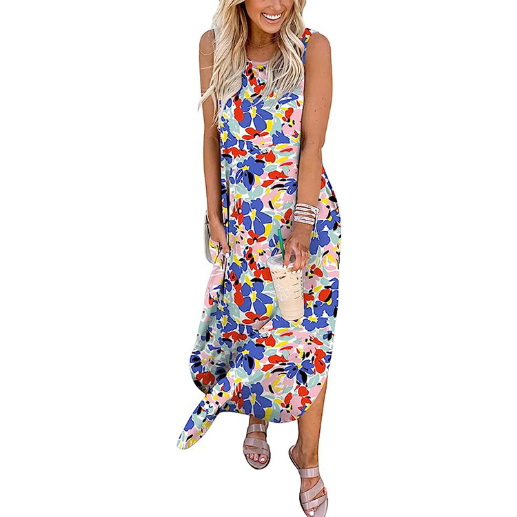 This Bestselling Maxi Dress With Pockets Is on Sale for 30% Off | Us Weekly