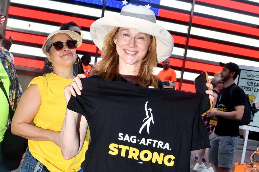 Celebrities Who've Joined the SAG-AFTRA Strike Picket Lines laura linney