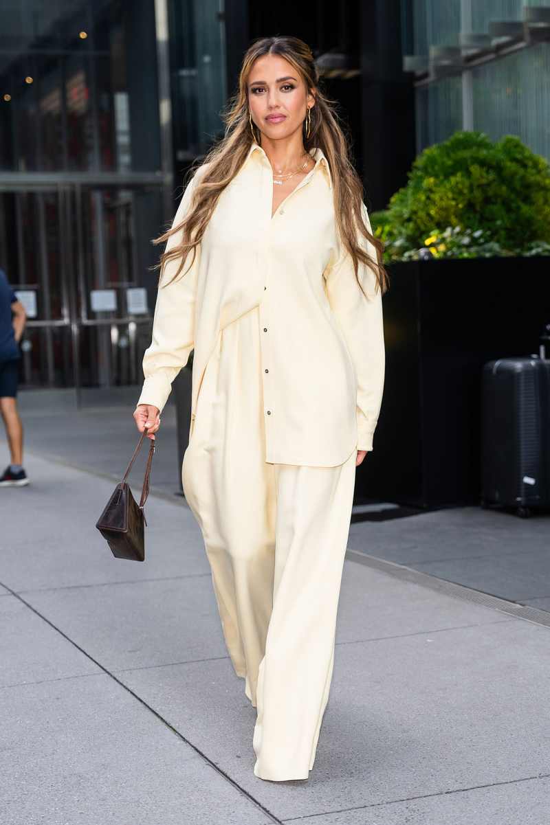 1619754071 Jessica Alba Street Style