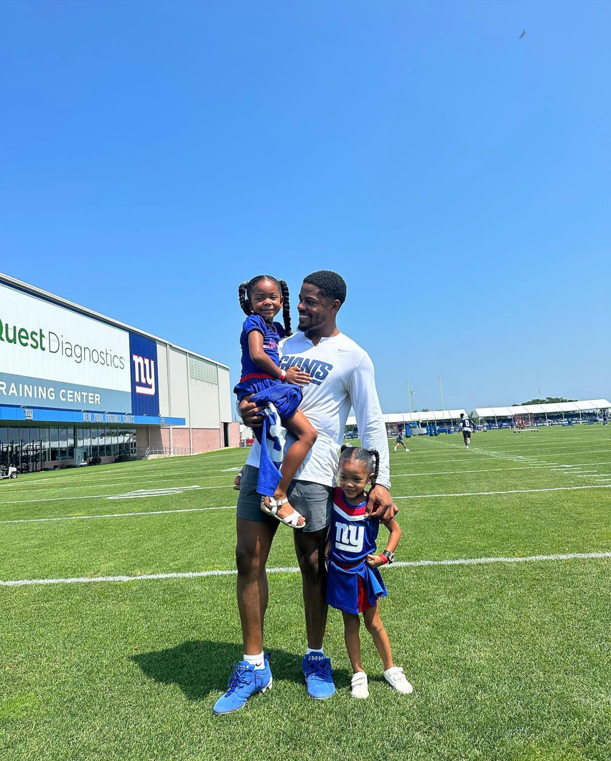 Hottest NFL Dads Past and Present: Photos With Their Kids