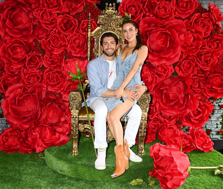 Kaitlyn Bristowe and Jason Tartick Struggled to Set Wedding Date 2