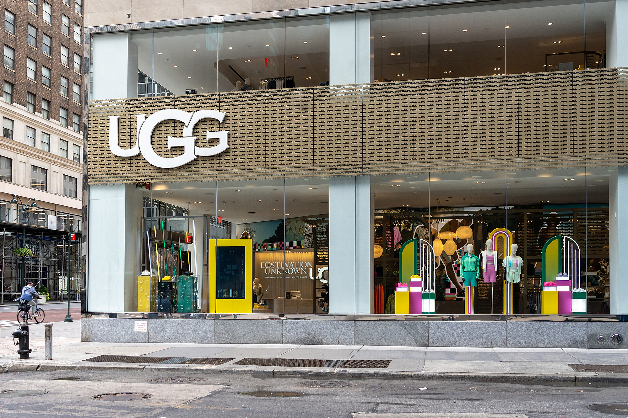 Ugg store deals 5th avenue