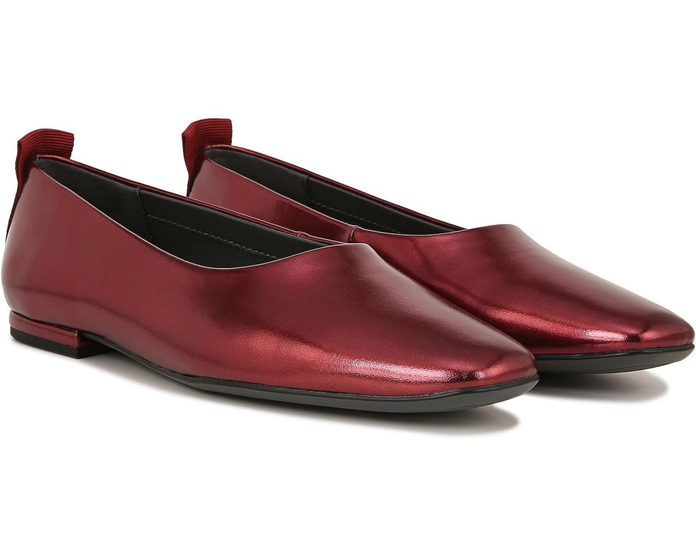 For fall, we're betting big on fiery-red pieces, flat shoes
