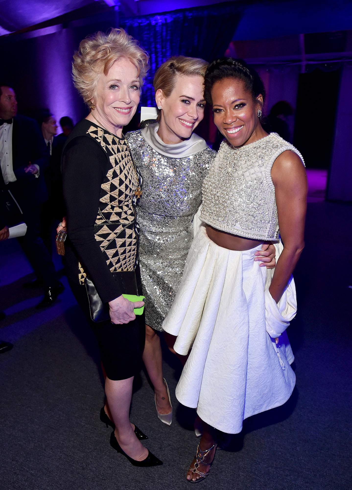 Sarah Paulson y Holland Taylor aportan una elegancia discreta a los Emmy