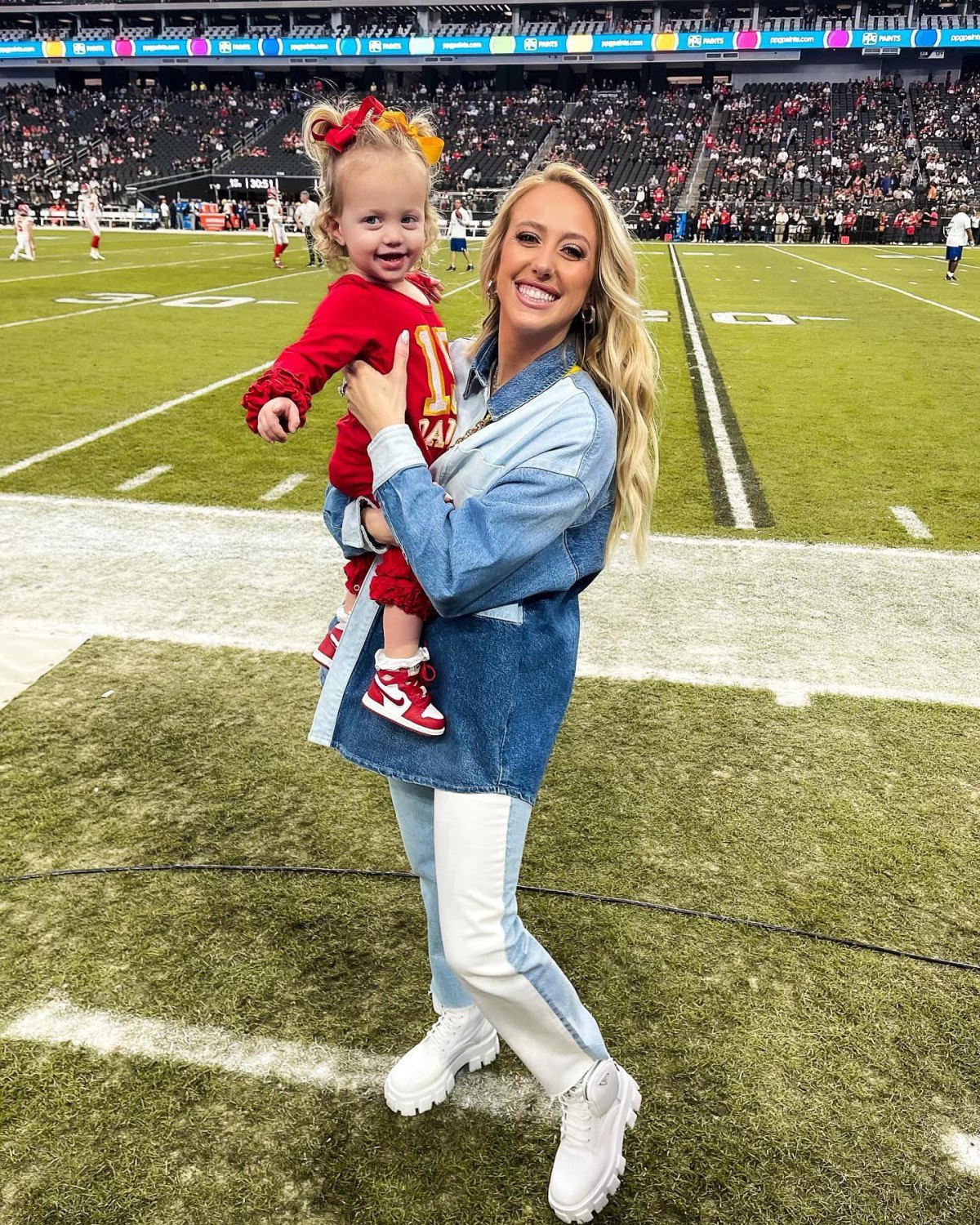 Every Festive Game Day Outfit Brittany Mahomes Rocked While Cheering On  Husband Patrick Mahomes