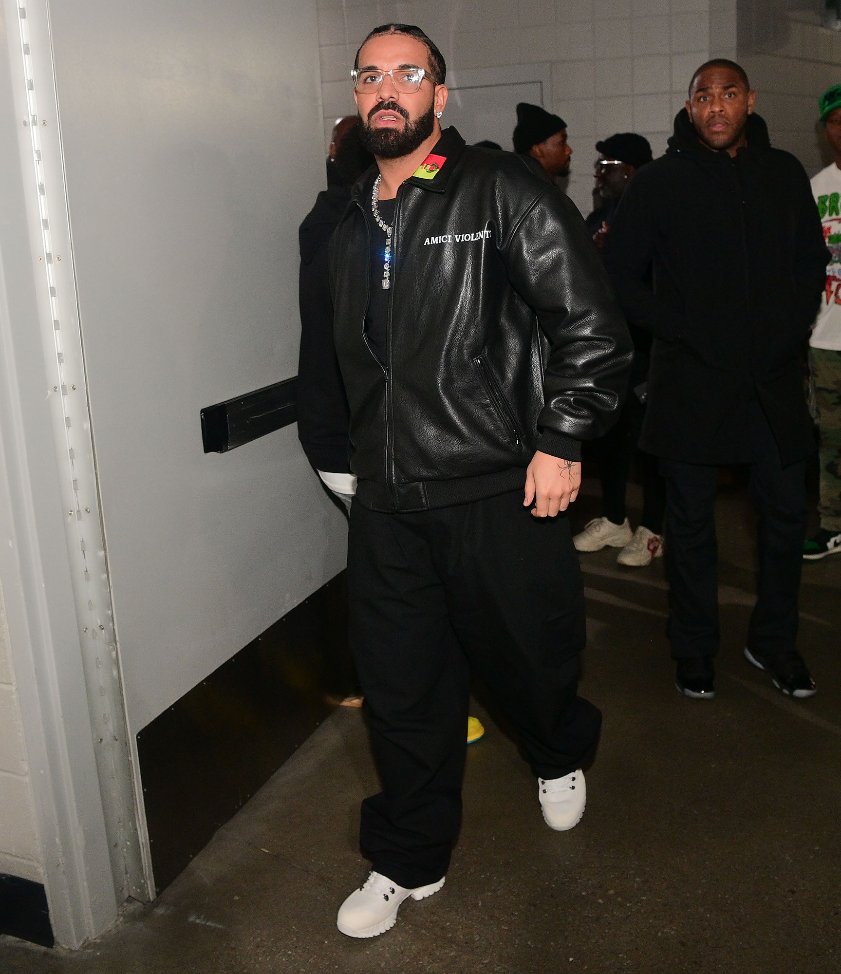 The Best Drake Outfits