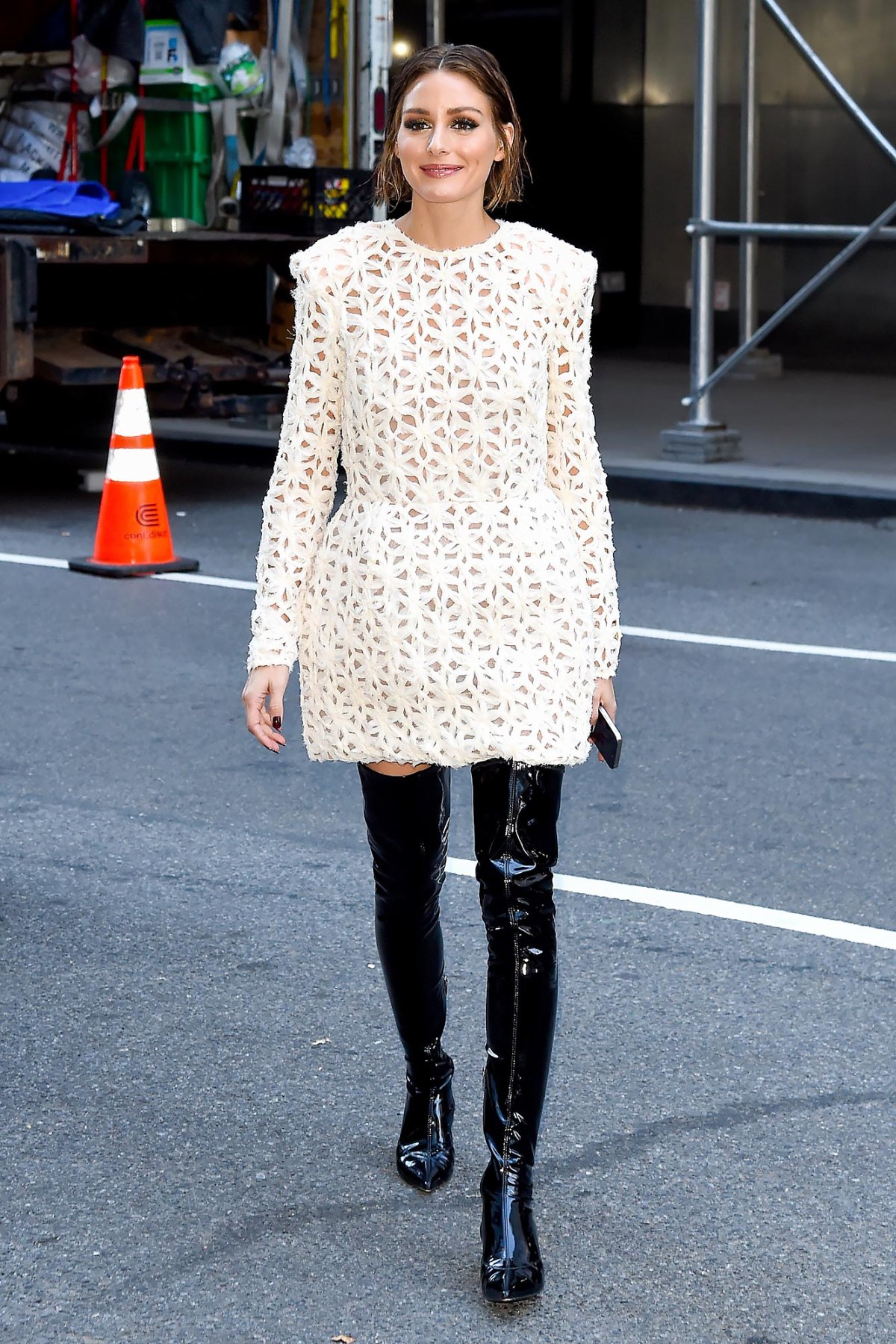 Olivia Palermo In Ann Taylor & Vintage - Out In New York City - Red Carpet  Fashion Awards