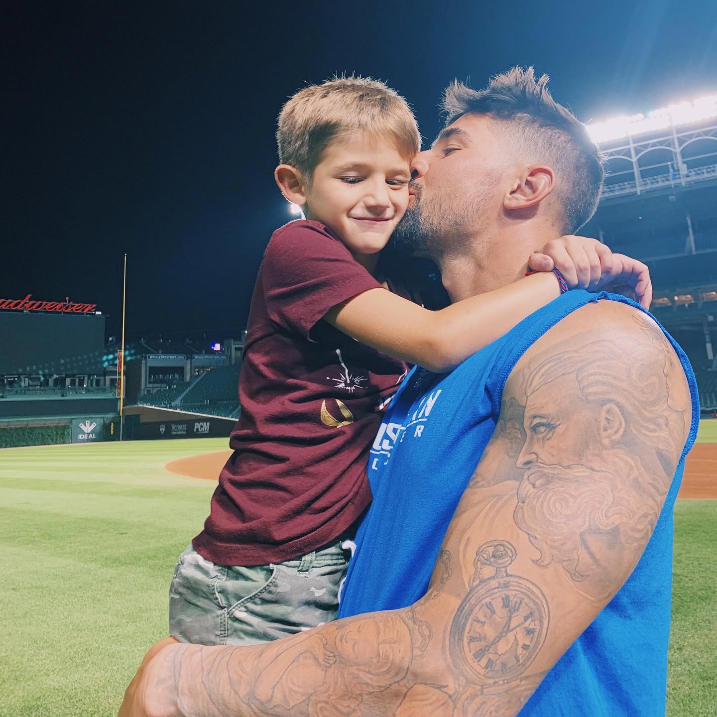 El hijo de la estrella de los Filis, Nick Castellanos, Liam es su mayor admirador: fotos familiares