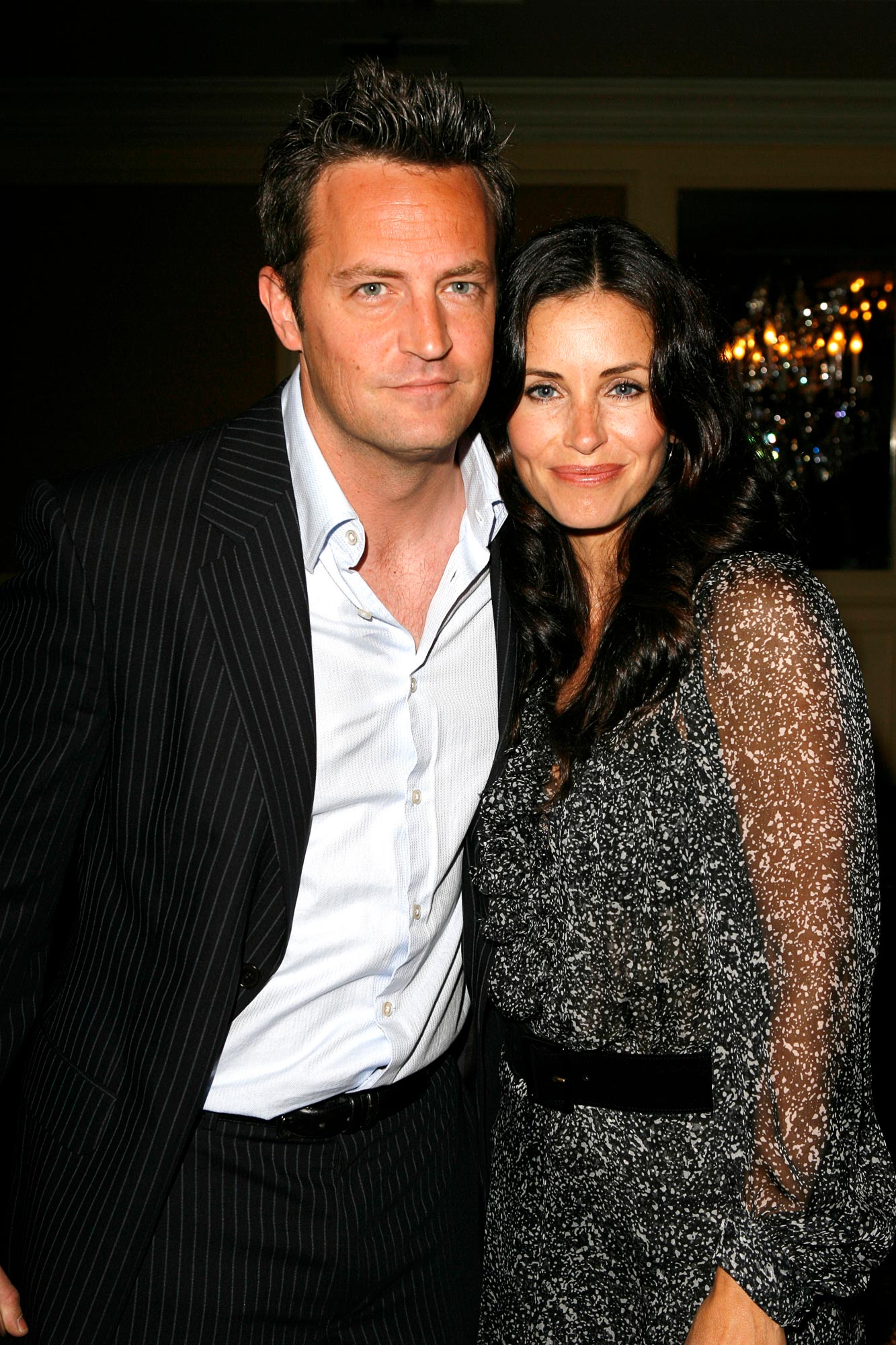 Matthew Perry e Courteney Cox ao longo dos anos: 'Friends' e muito mais