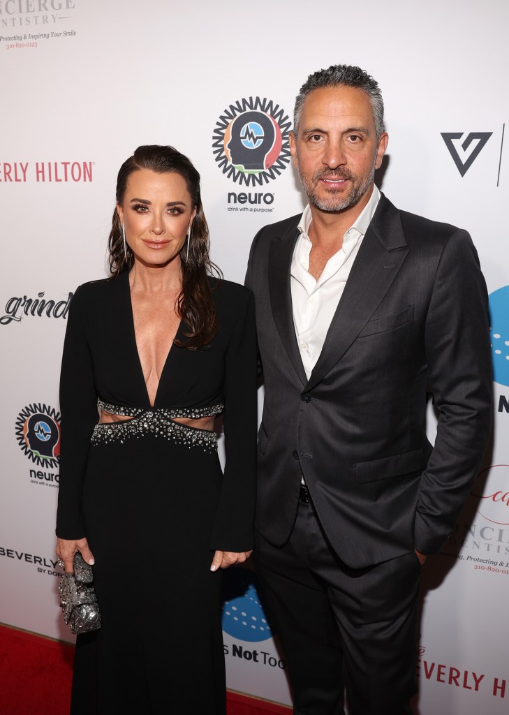 Every Time Kyle Richards Hints at Mauricio Umansky Separation