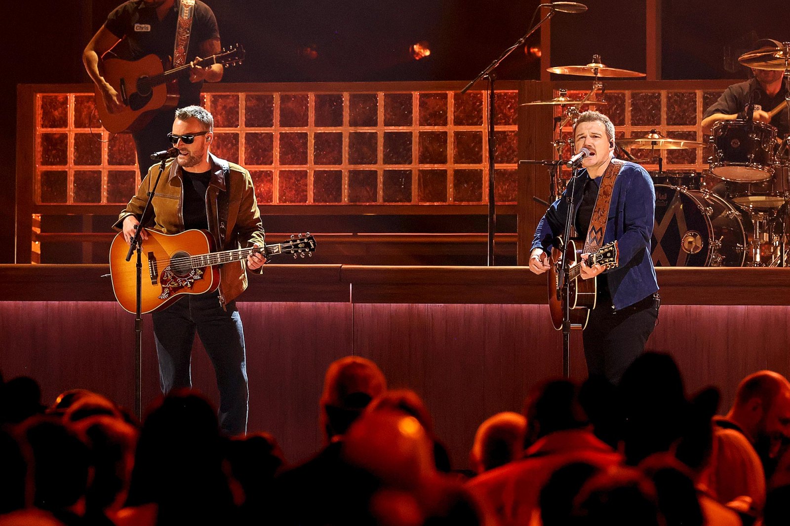 Wallen and Eric Church Perform at the 2023 CMA Awards Us Weekly