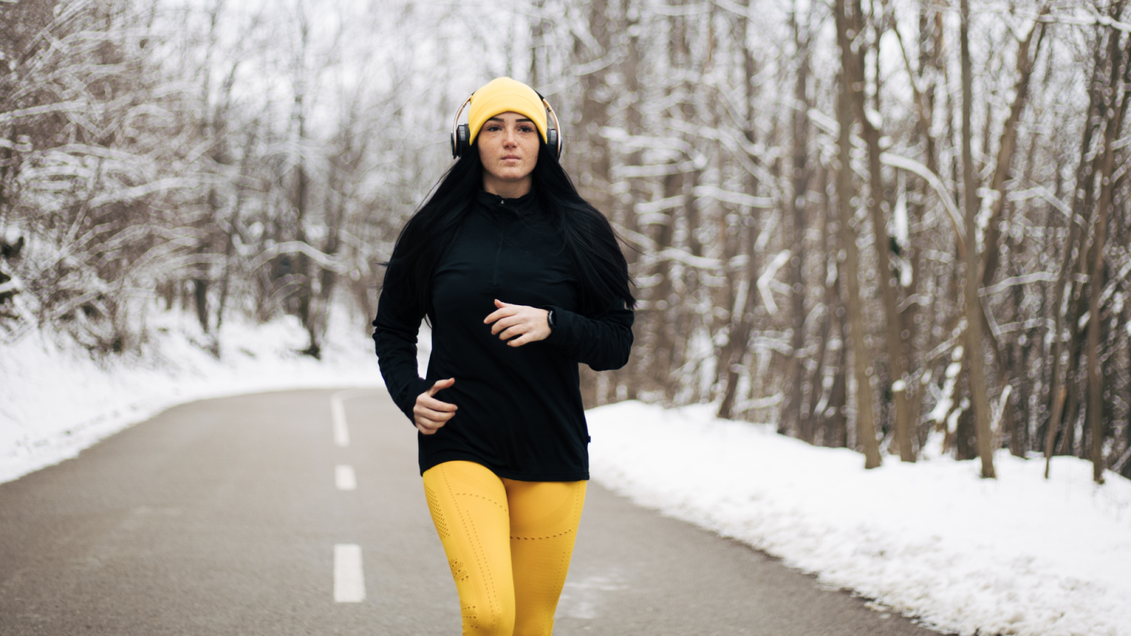 Women's Workout Leggings That Stand Up To Winter Elements