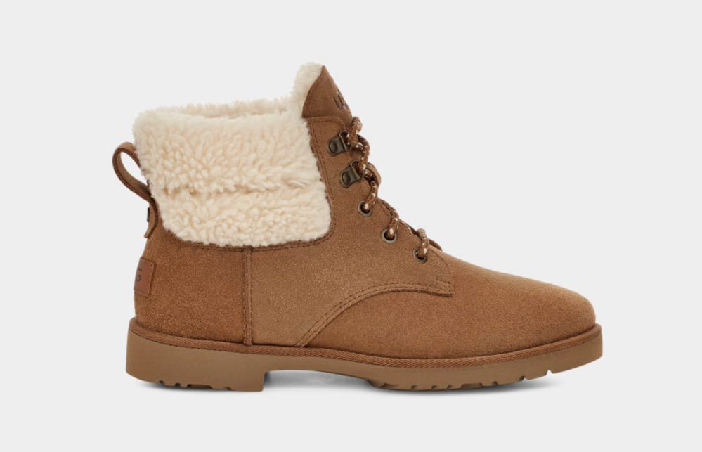 17 Top Holiday Gifts from Ugg, Coach, Nike, and More — Up to 40% Off