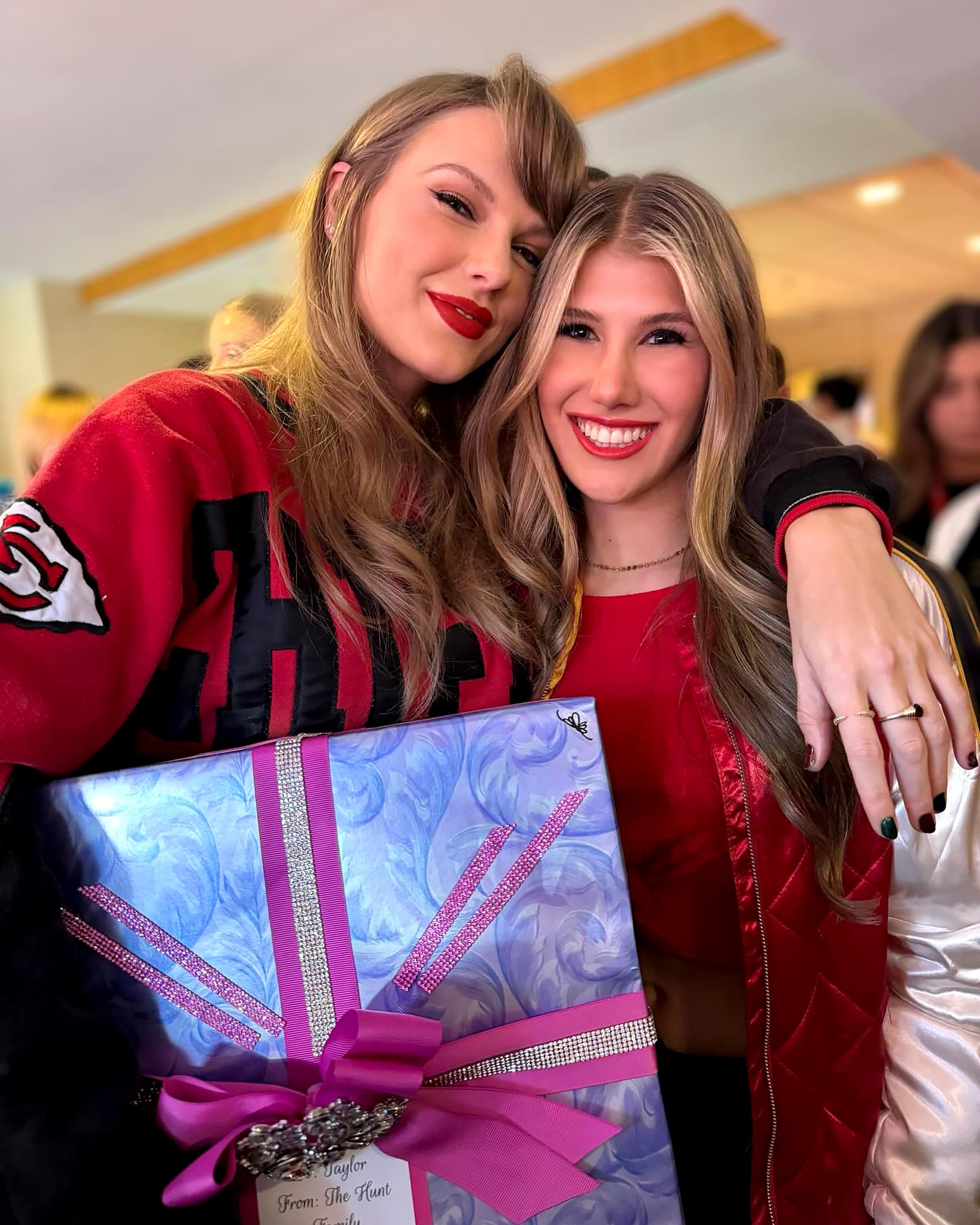 The 28 best gifts for the Taylor Swift fan in your life, no matter their  favorite era