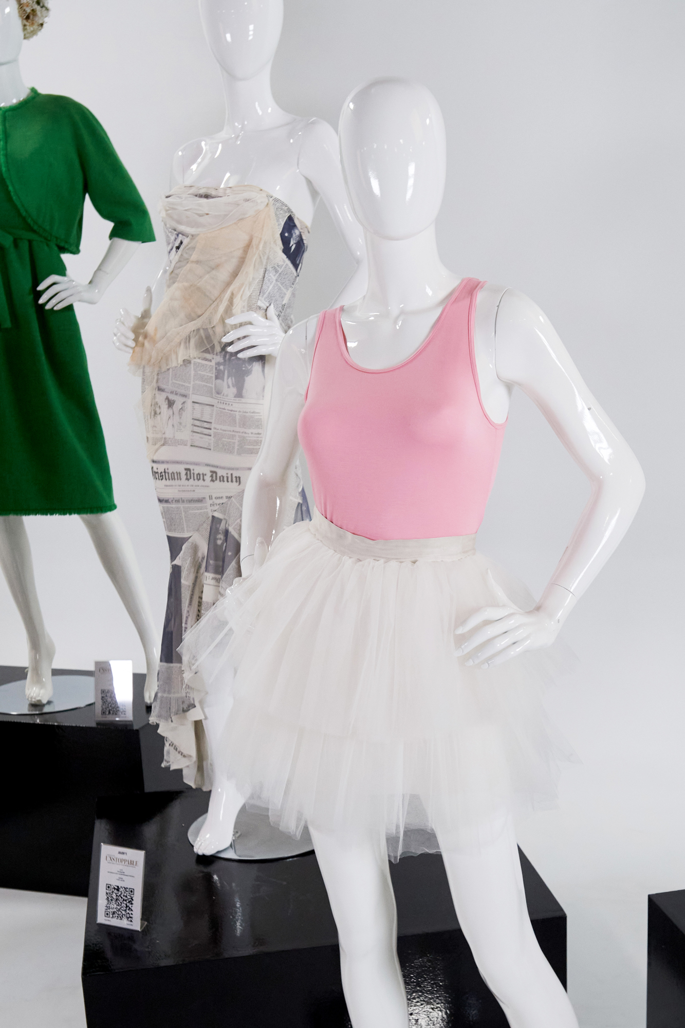 The Iconic Tutu Worn By Sarah Jessica Parker In Sex And The City Sells For Over 50000 