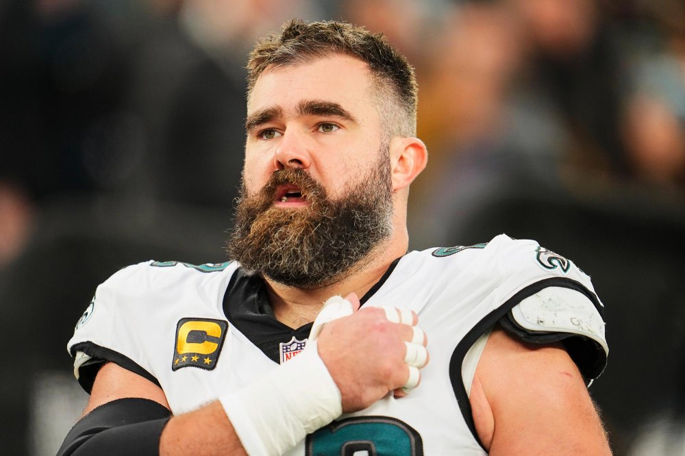 Jason Kelce Confirms Retirement With Tearful Eagles Press