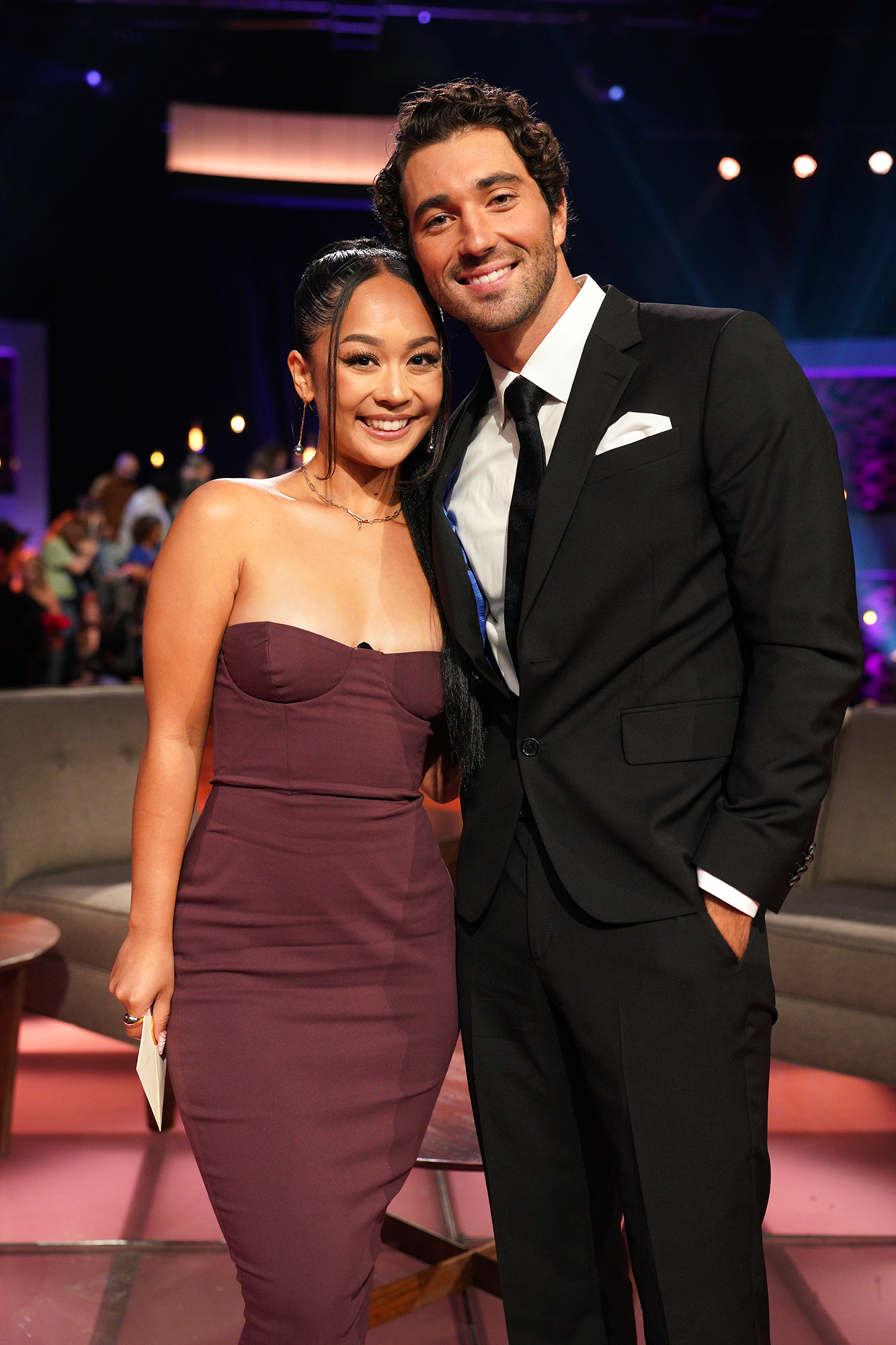 Bachelor 2024 Joey Ivett Ofilia   Who Is Lea Cayanan 5 Things To Know About The Bachelor 28 Star 00 