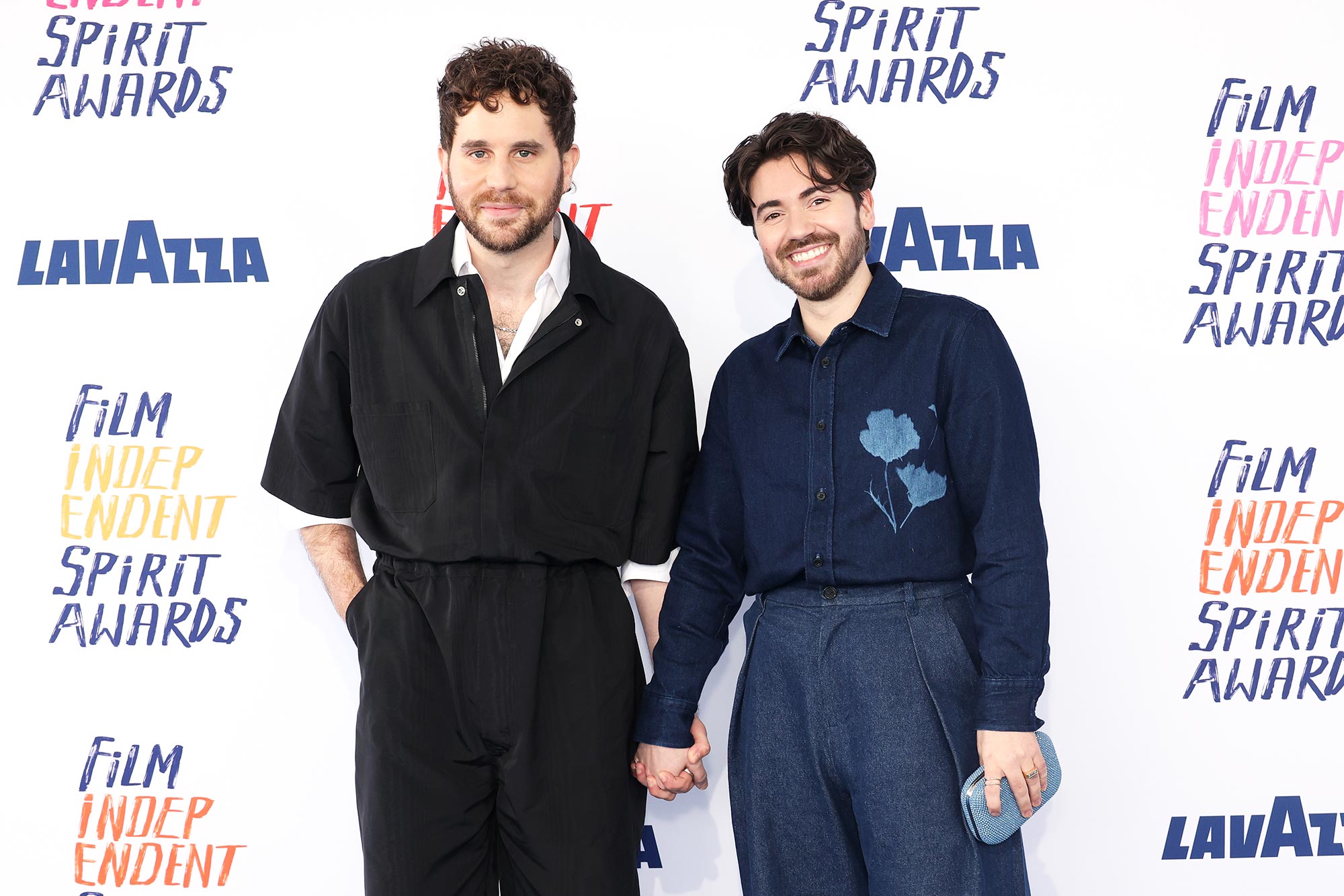 ไทม์ไลน์ความสัมพันธ์ของคู่บ่าวสาว Ben Platt และ Noah Galvin