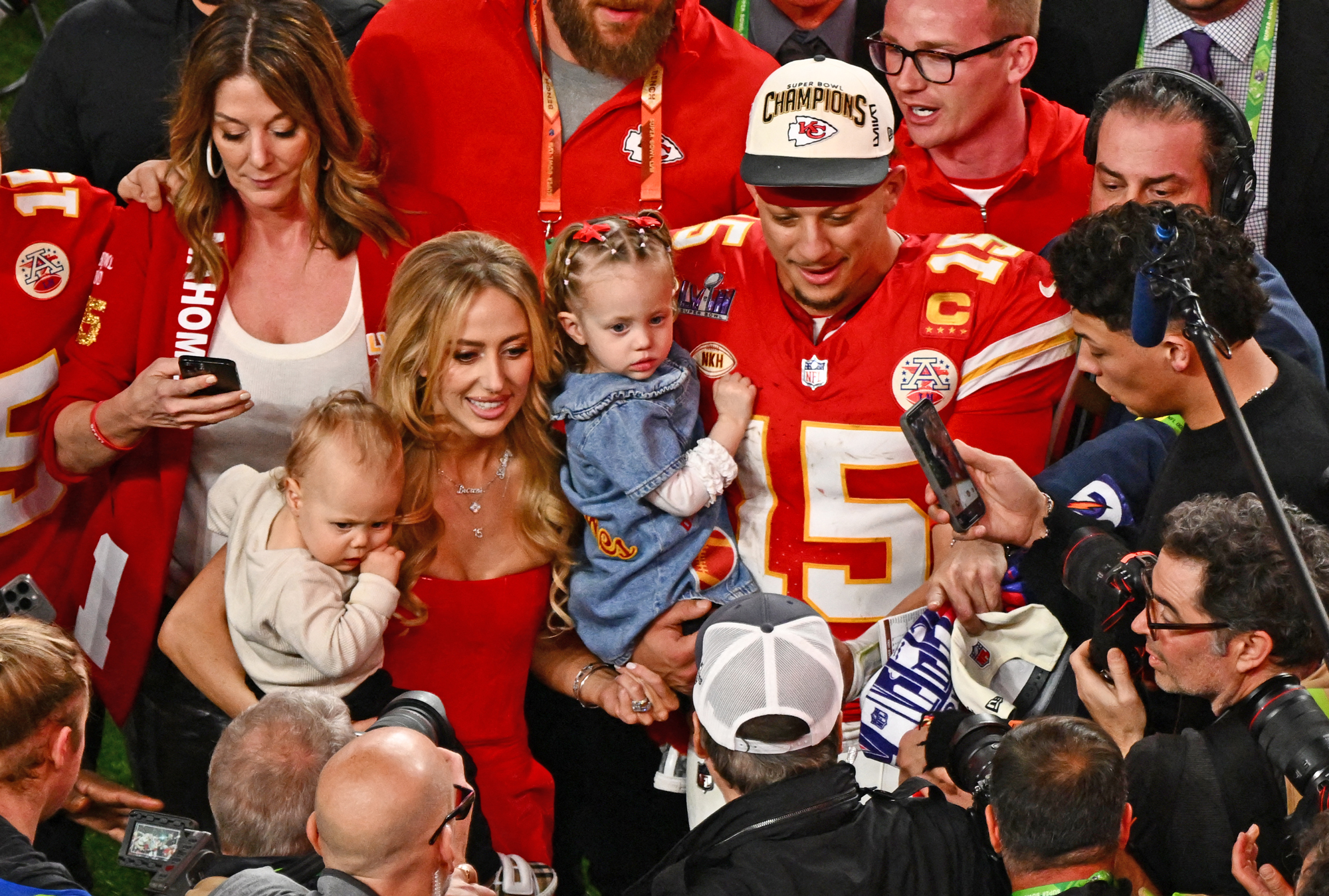 Patrick Mahomes Toasts ‘Great Wife’ Brittany During Super Bowl Celebration