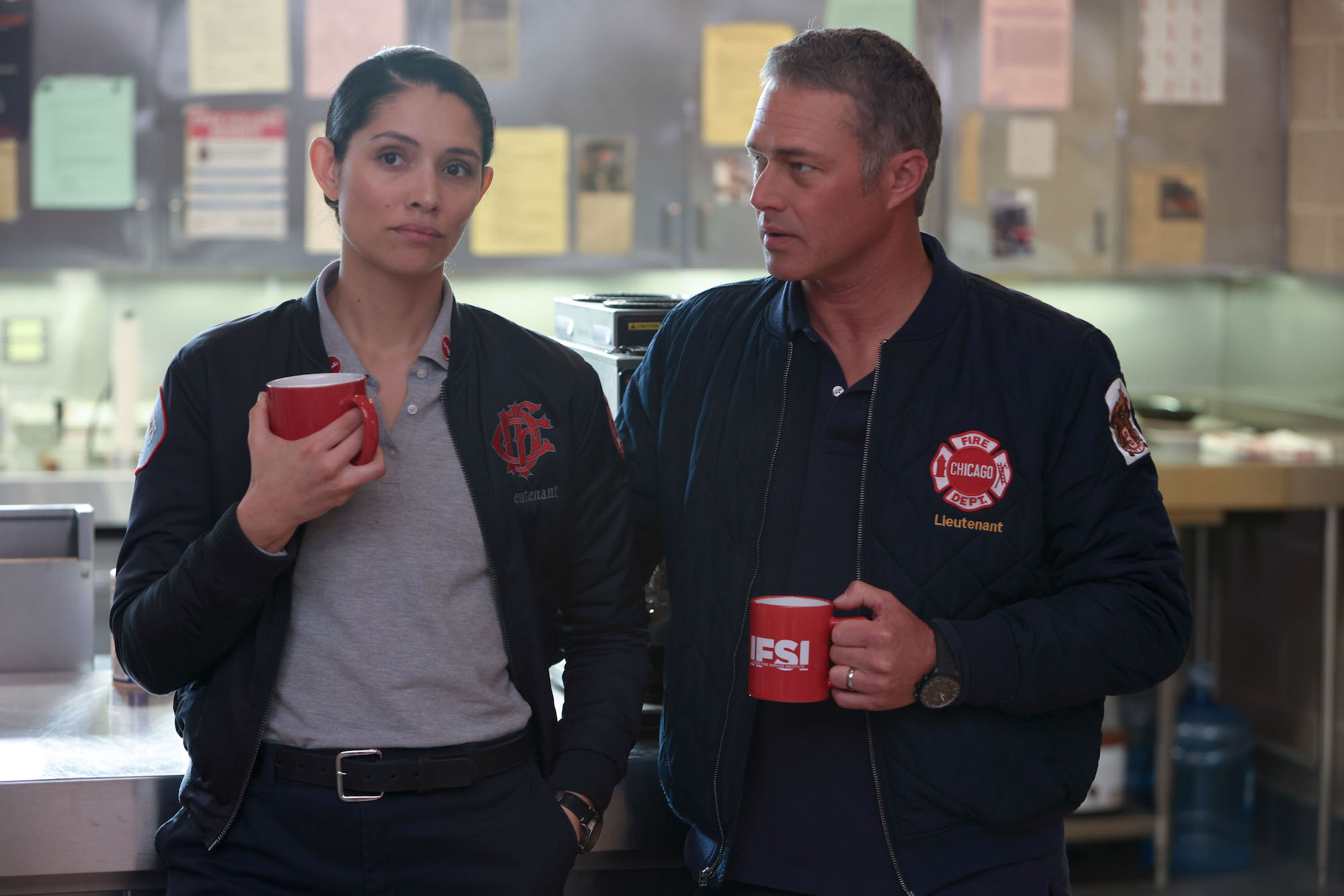 ¿Dónde se encuentran Kelly Severide y Stella Kidd de Chicago Fire en la temporada 13?