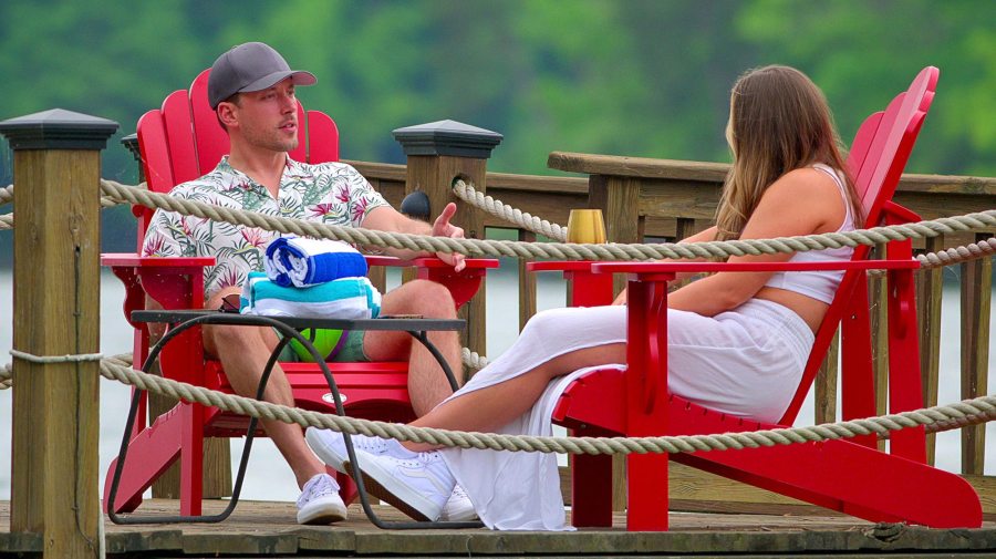 Love Is Blind s Sarah Ann Reflects on Beautiful Moment She Shared With Jeramey Lutinski at the Lake 231