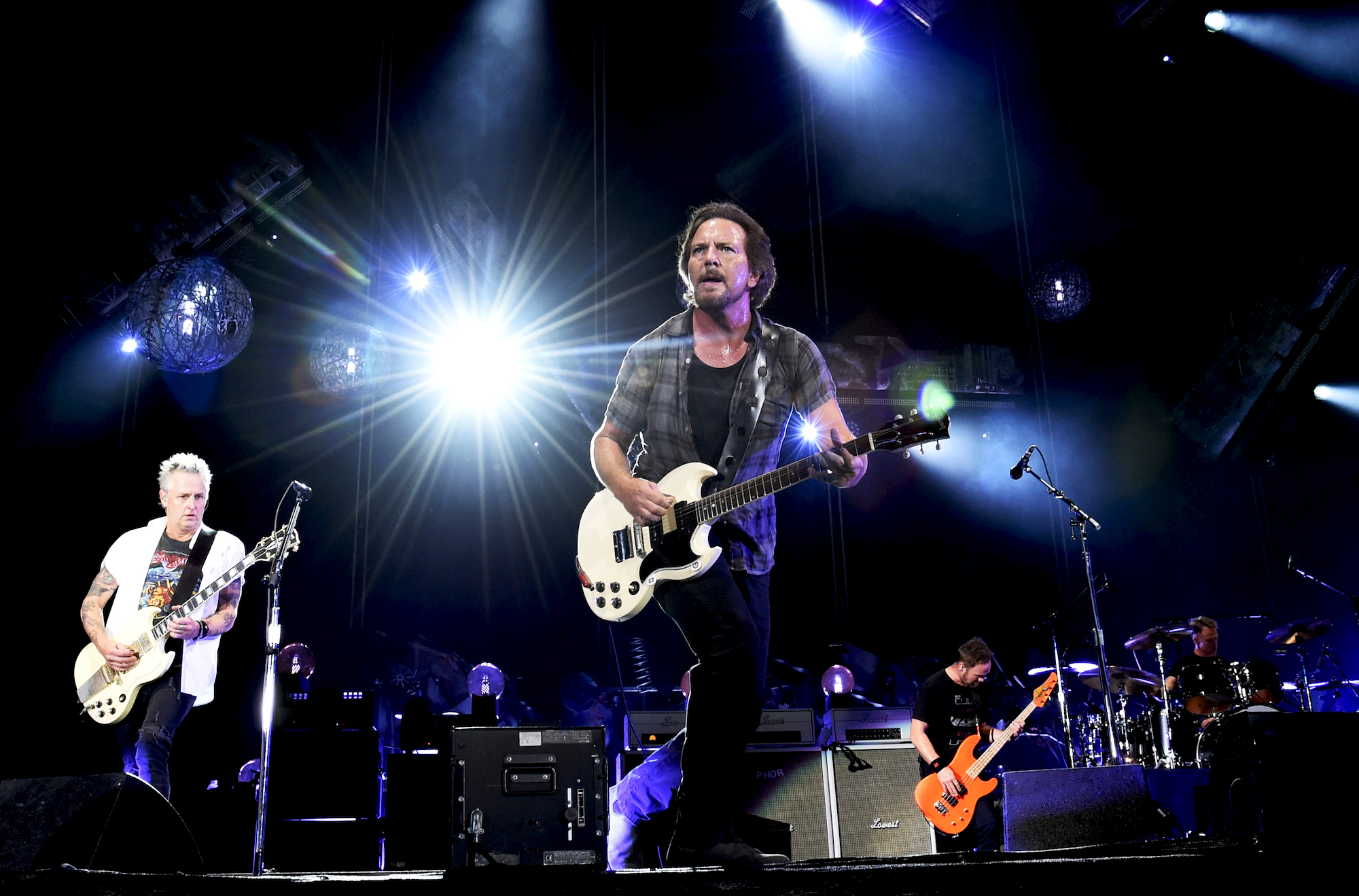 Pearl Jam Announces New Album 'Dark Matter' and 2024 World Tour — See the  Dates!