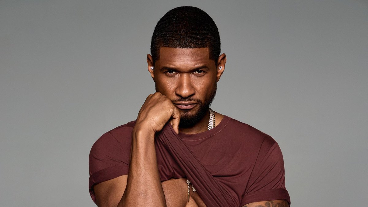 Usher Shows Off His Abs in New Skims Underwear Campaign