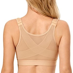 Taylor Swift Trained for The Eras Tour in This 'Amazing' Posture-Correcting  Sports Bra That's on Sale Right Now, Parade