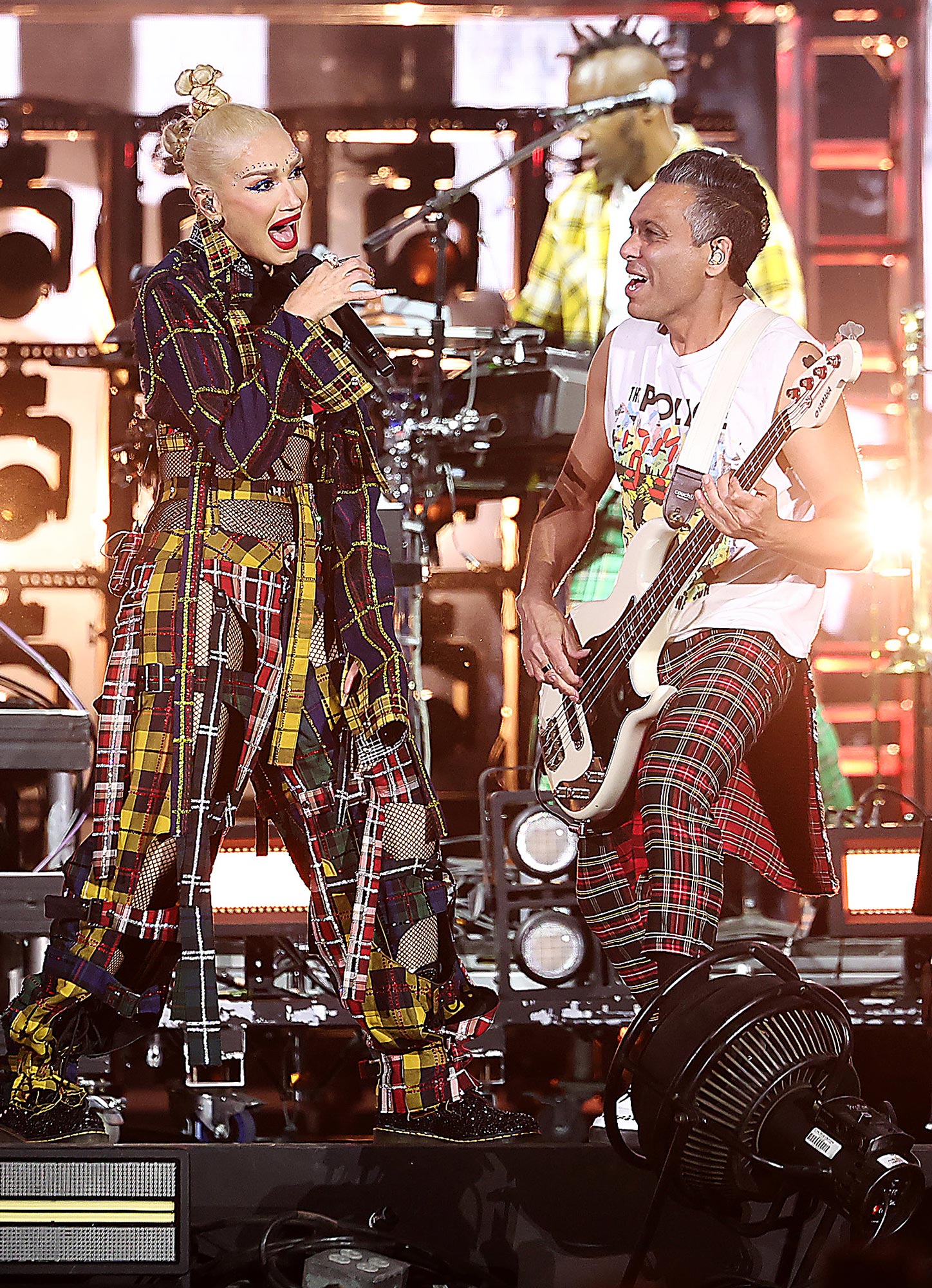 Gwen Stefani, No Doubt Bring Out Olivia Rodrigo During Coachella