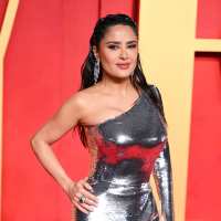 Salma Hayek Bio Page