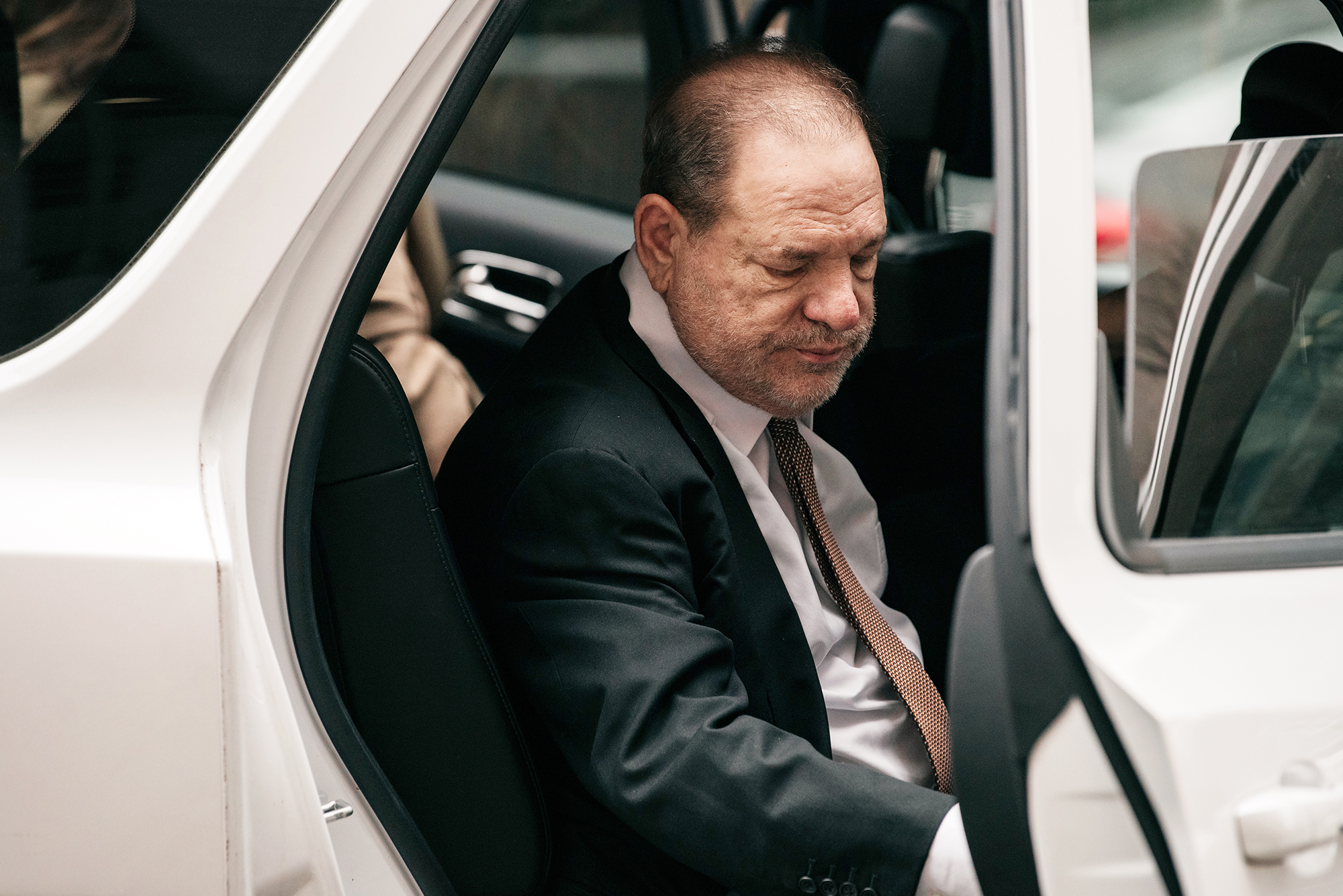 Richter legt neuen Termin für Wiederaufnahmeverfahren gegen Harvey Weinstein fest