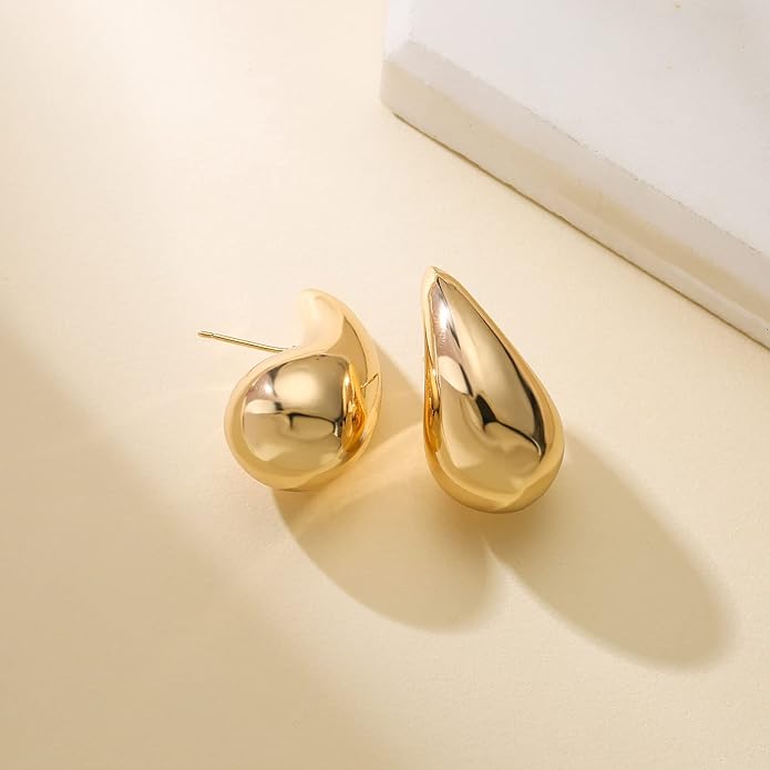 gold earrings