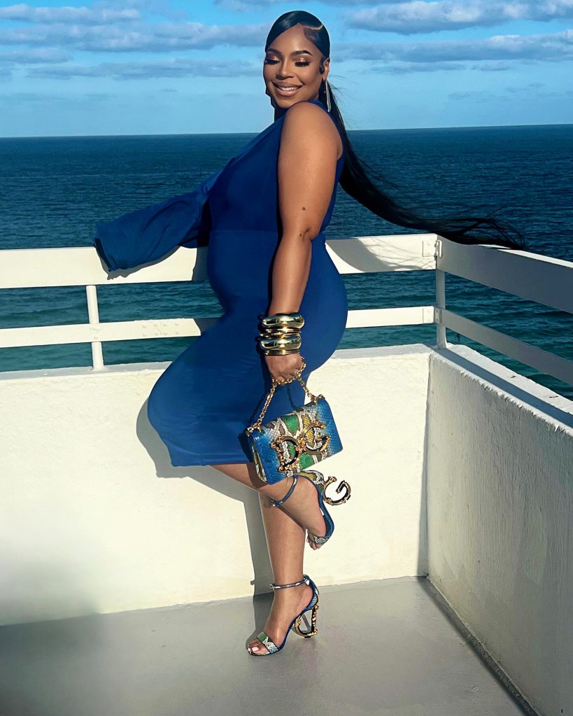 Ashanti Gives Birth to Her 1st Baby With Fiance Nelly