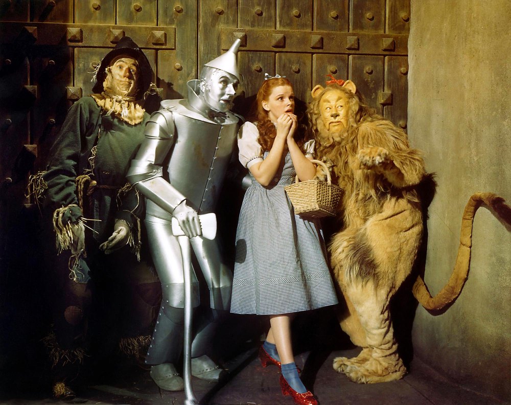 Drew Barrymore Details the Wizard of Oz Prequel Script Shes Been Trying to Get Made for 28 Years
