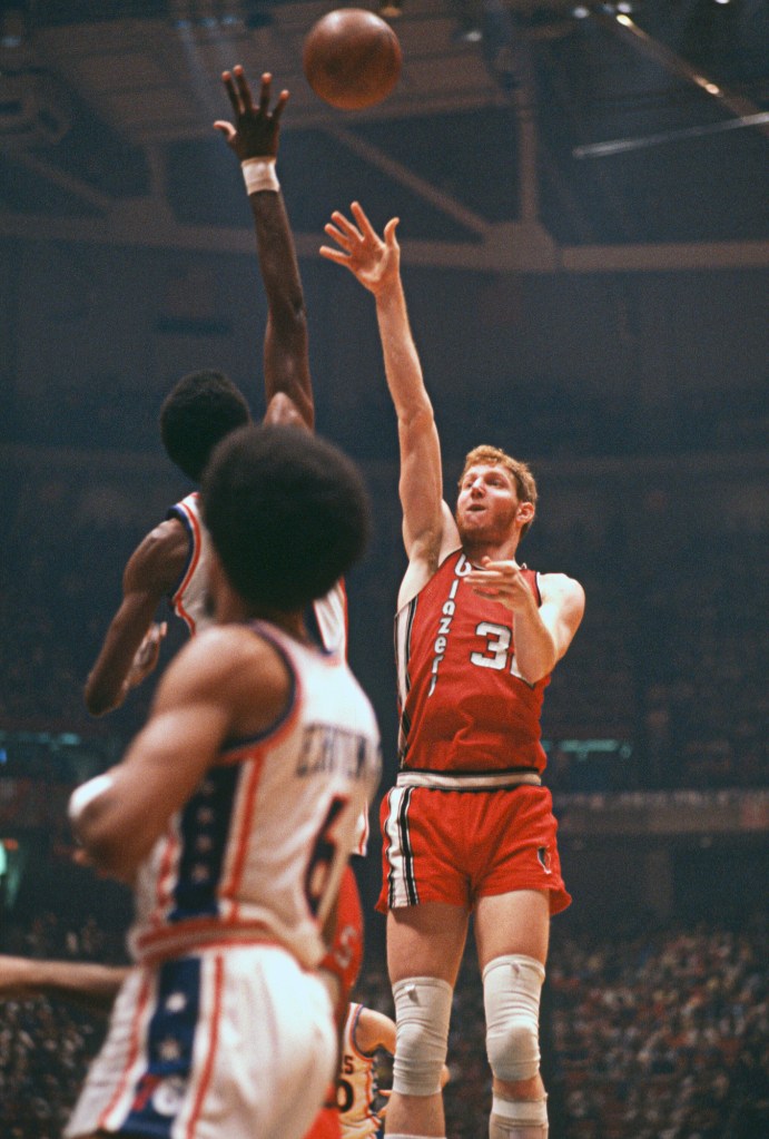 Former NBA Star Bill Walton Dead at age 71 Following Cancer Battle